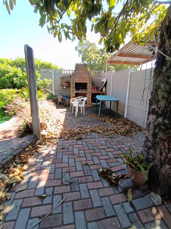3 Bedroom Property for Sale in Groenvallei Western Cape